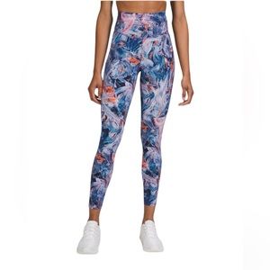 NWT Lululemon Base Pace High-Rise Tight 25" leggings
